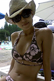 Bikini Asian GF In Sunglasses And Hat