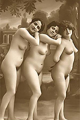Trio Of Vintage Nudes Pose For Photo